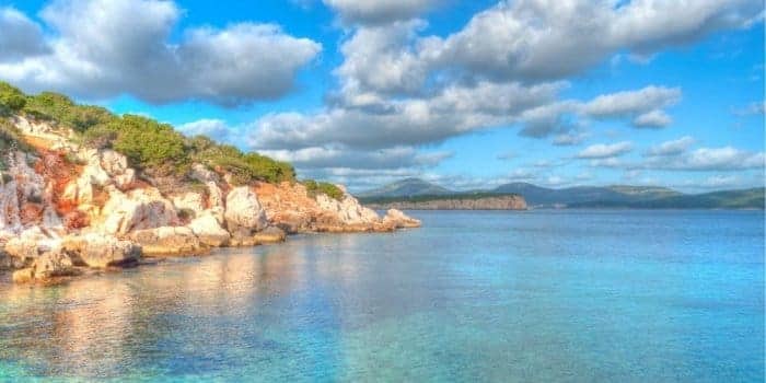 Alghero's beaches, crystal-clear sea and breathtaking scenery